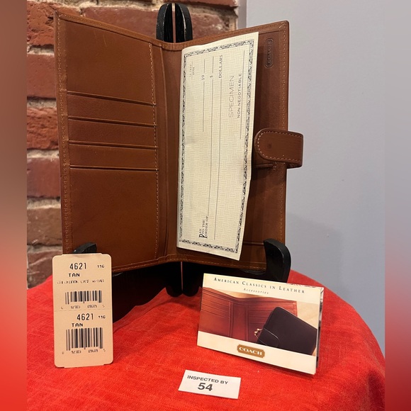 Vintage Coach 4621 Buffalo Leather Checkbook Wallet Tan NOS w/ Rare Extras 1992 - Picture 1 of 16